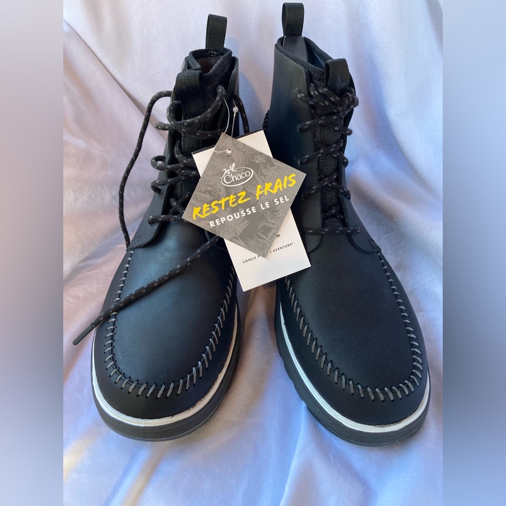 Chaco NIB Black DIXON Snowplow Leather Boots